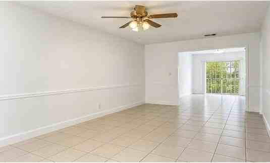 3965 Nw 9th Ave #3 - Photo 3 of 13