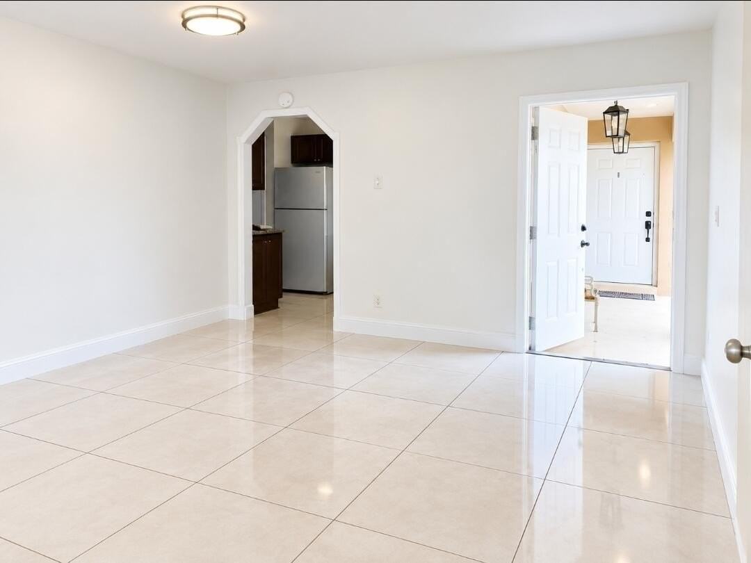 1839 Plunkett St #2 - Photo 3 of 19