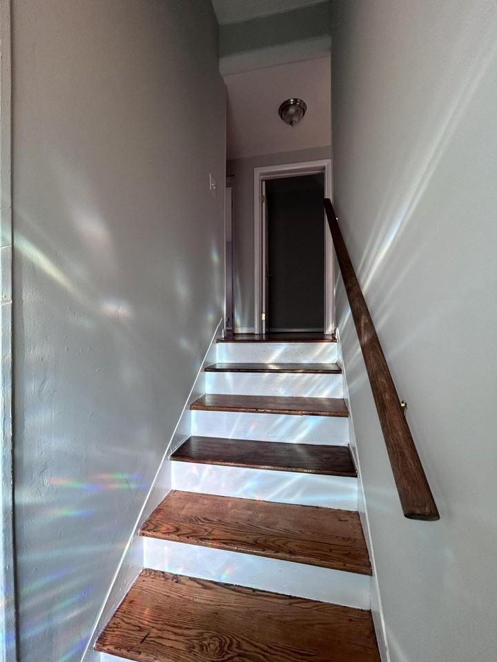 1214 Hamilton Ter Se - Photo 4 of 26