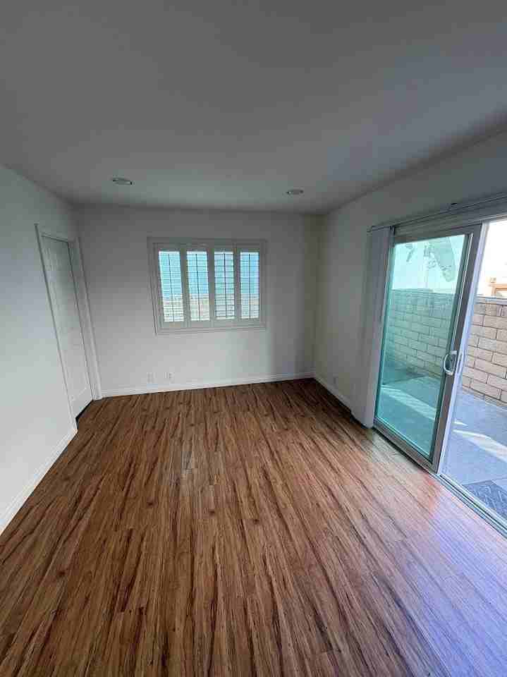 237 Santa Monica Dr - Photo 2 of 7
