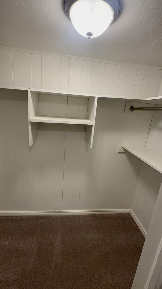 1912 Nw Ozmun Ave #1 - Photo 3 of 16