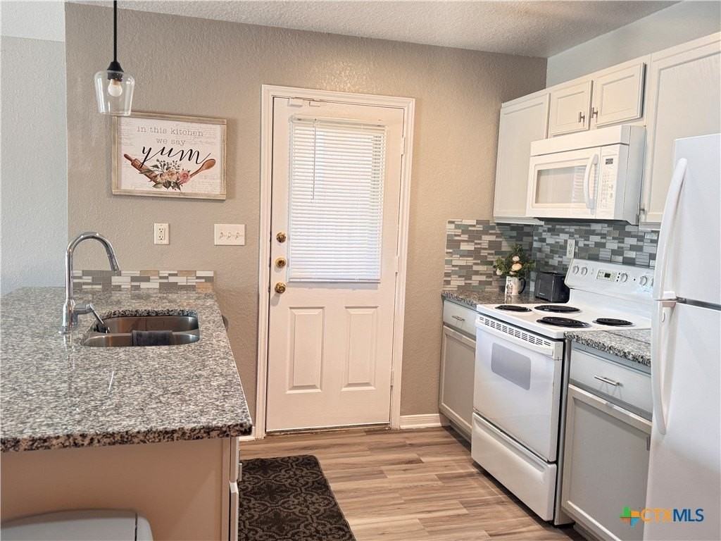 4603 John David Dr #A - Photo 6 of 20