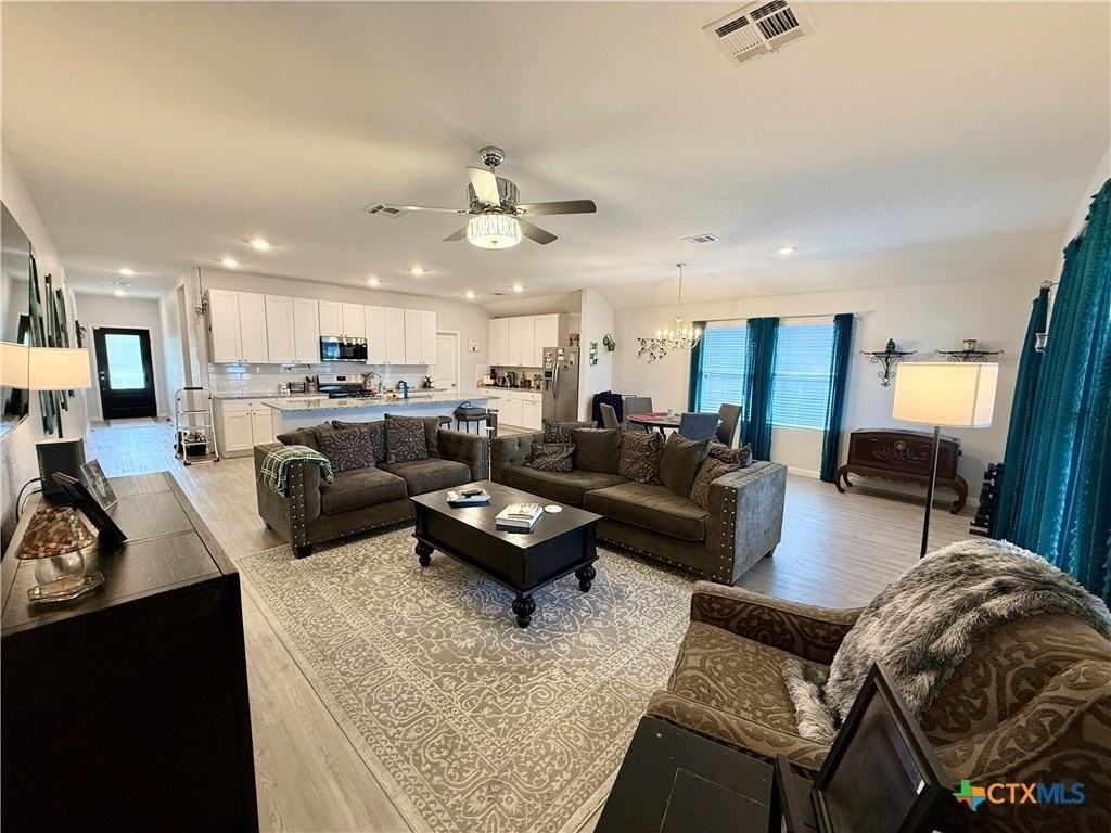 9066 Bowie Rdg - Photo 4 of 21