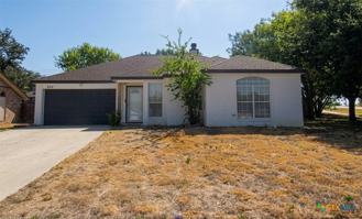 202 Appaloosa Dr - Photo 1 of 1