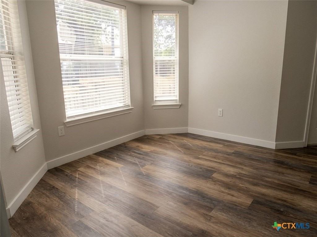 202 Appaloosa Dr - Photo 5 of 15