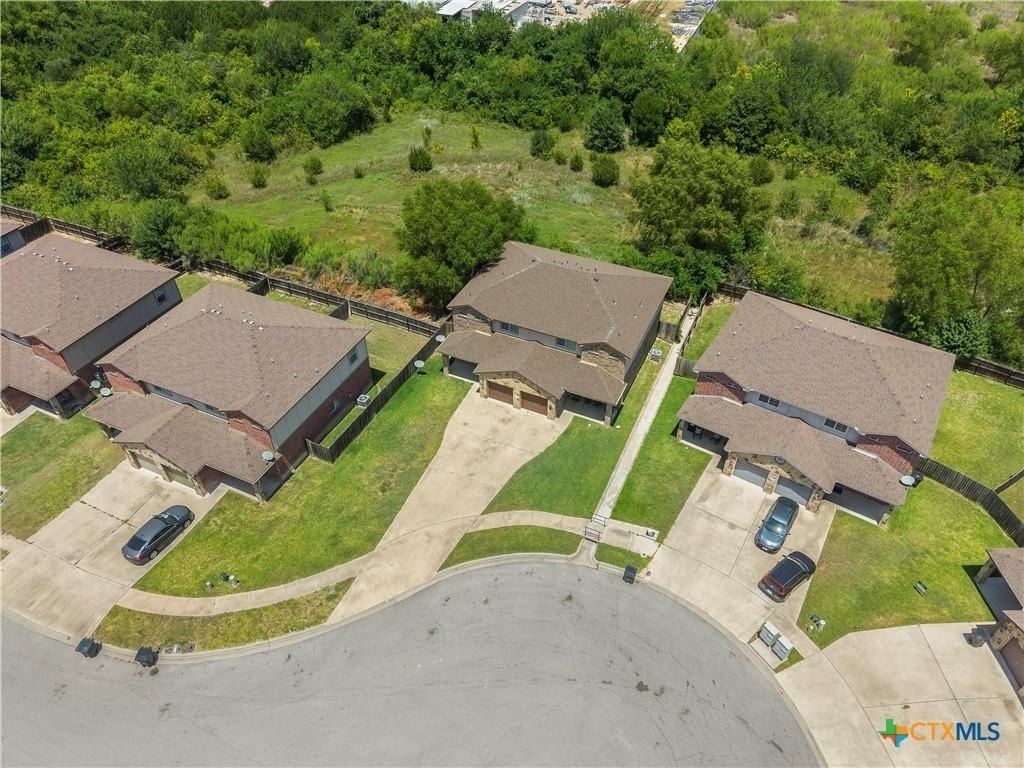 1105 Grace Point Dr #A - Photo 6 of 8
