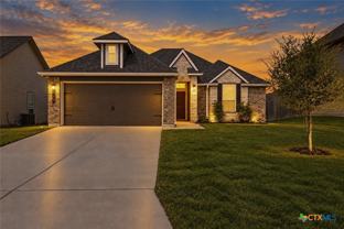 808 Fallbrook Dr - Photo 1 of 1