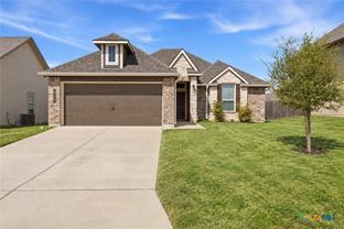808 Fallbrook Dr - Photo 1 of 1