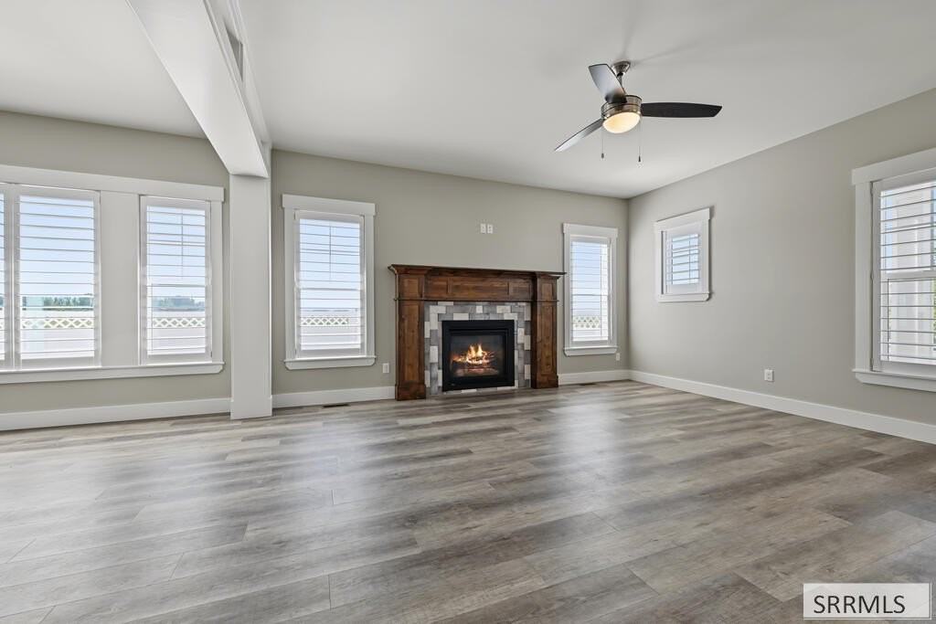 4491 Craven Ln - Photo 4 of 46