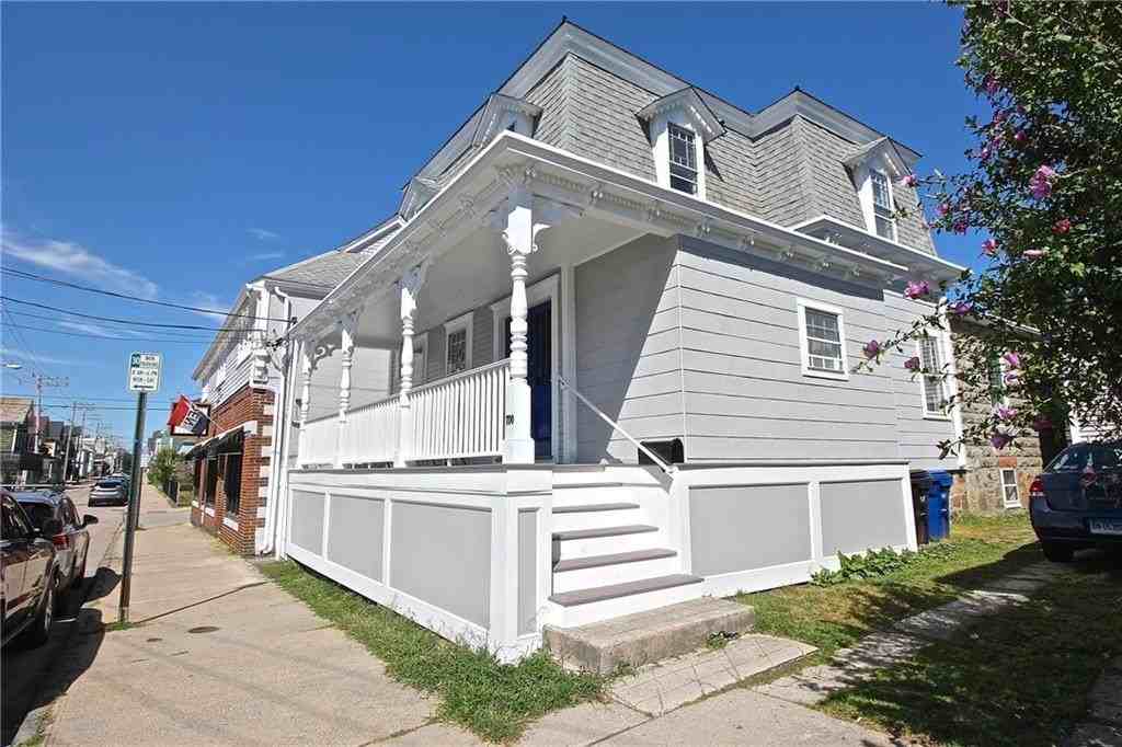 700 Thames St - Photo 2 of 50