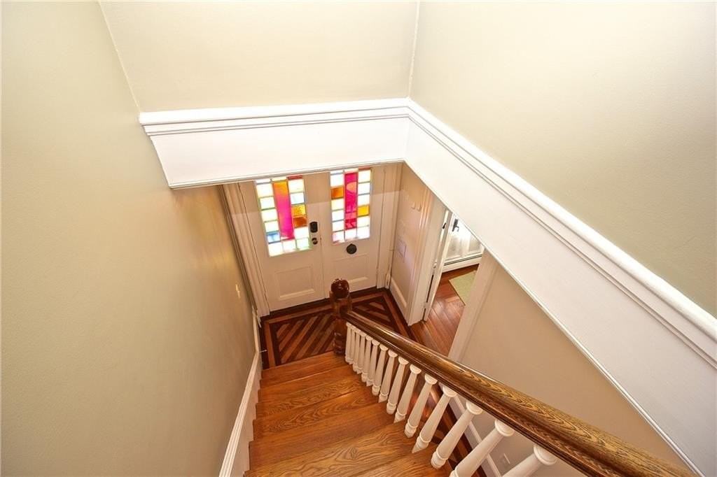 700 Thames St - Photo 6 of 50