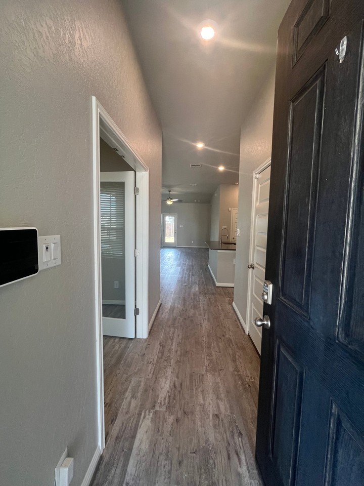 12918 Mcfadden Way - Photo 2 of 14