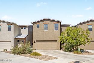 4240 E Columbus Park Pl - Photo 1 of 1