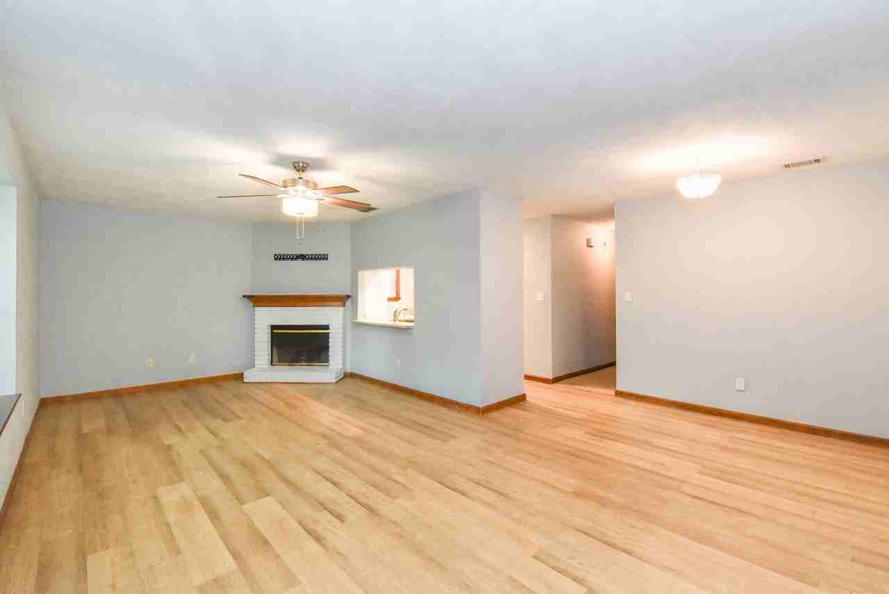 2043 Gardenbrook Ln - Photo 3 of 20