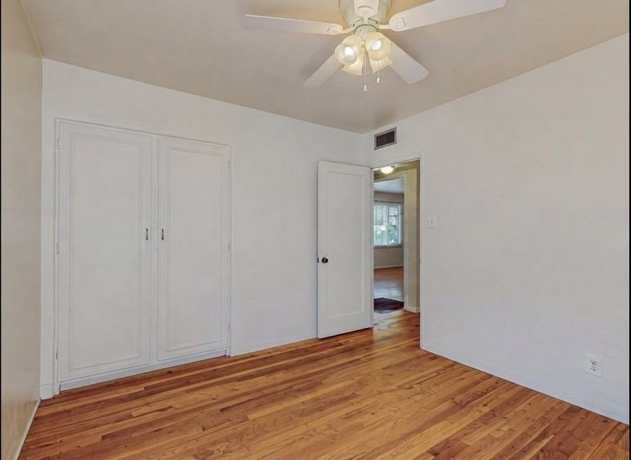 2727 Monterey Ave Se - Photo 5 of 10