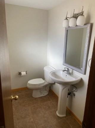 20075 Crystal Creek Ct - Photo 7 of 16