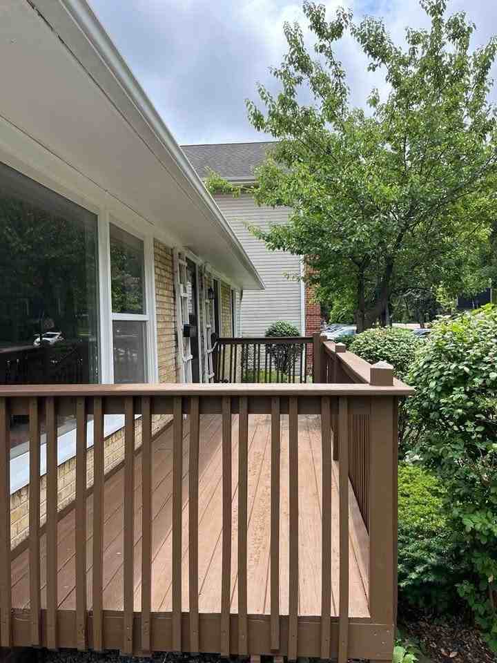 127 S Forest Ave - Photo 2 of 17
