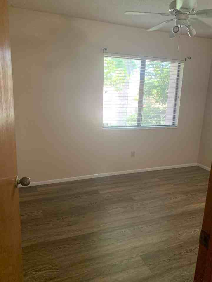 1671 Grange Cir - Photo 6 of 14