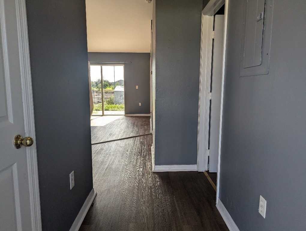 2407 Mansfield Ave S #2 - Photo 5 of 9