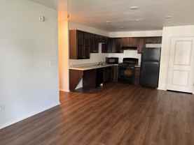 501 Dallas St Sw #7D - Photo 1 of 1