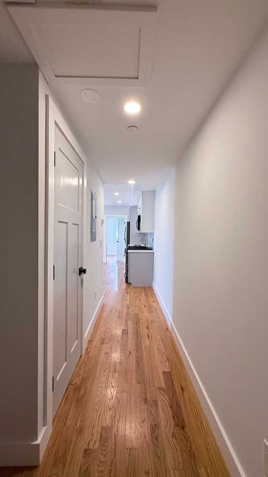 97 Condor St #5 - Photo 4 of 10