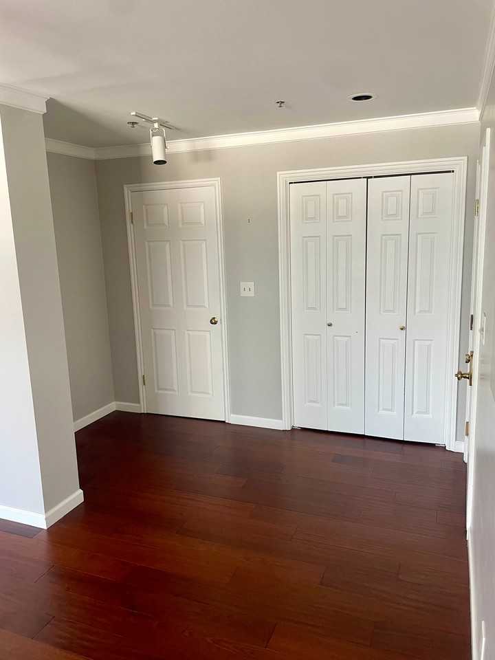 48 W Broadway #801N - Photo 6 of 17