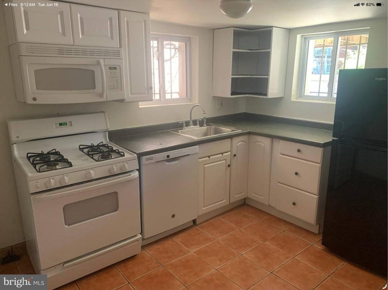 1250 Columbia Rd Nw - Photo 5 of 11