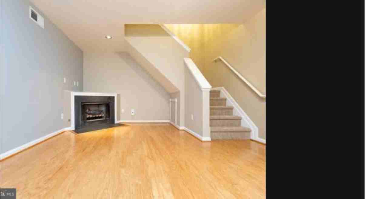 9215 Azure Ct #201 - Photo 2 of 10