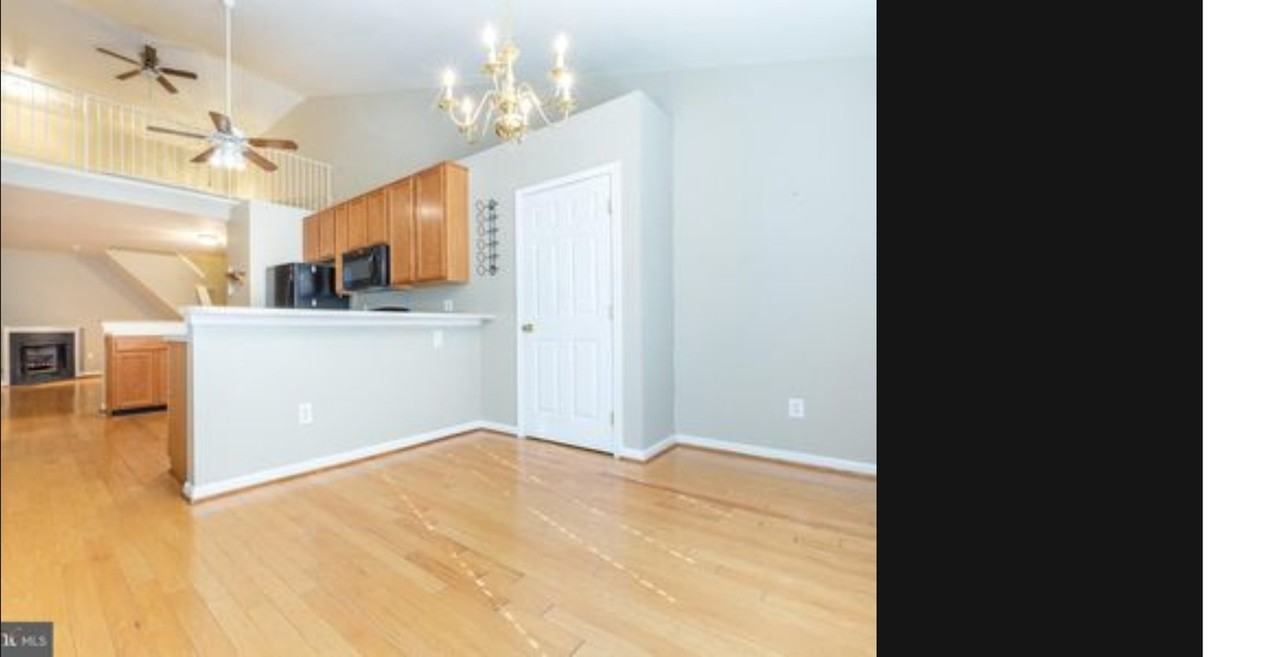9215 Azure Ct #201 - Photo 4 of 10