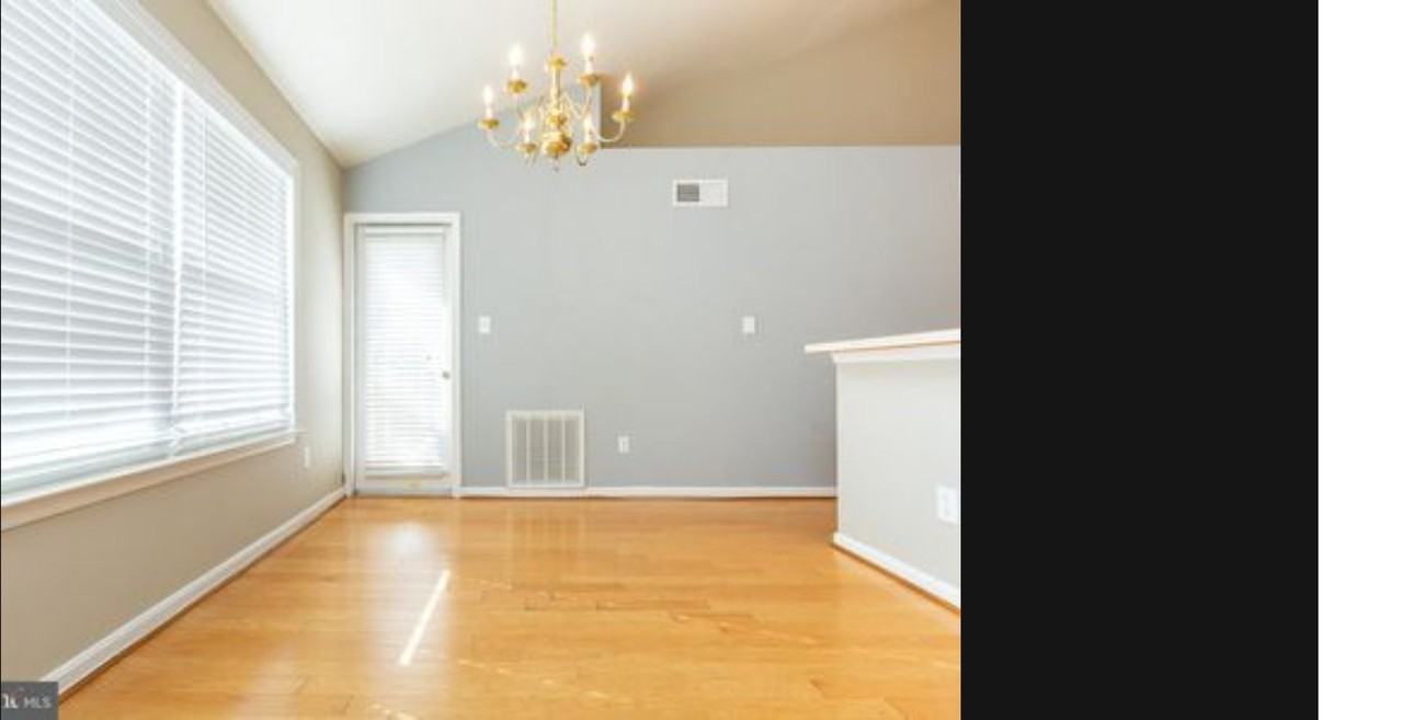 9215 Azure Ct #201 - Photo 5 of 10