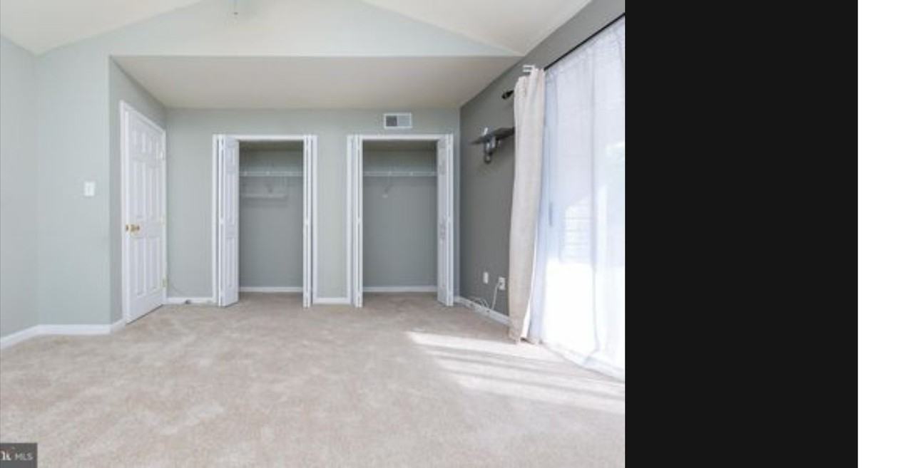 9215 Azure Ct #201 - Photo 6 of 10