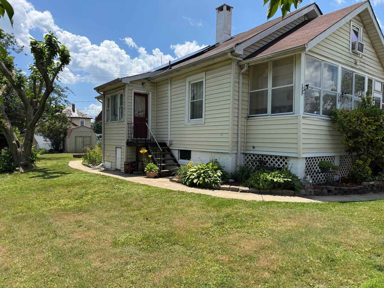 9 3rd Ave - Photo 3 of 10