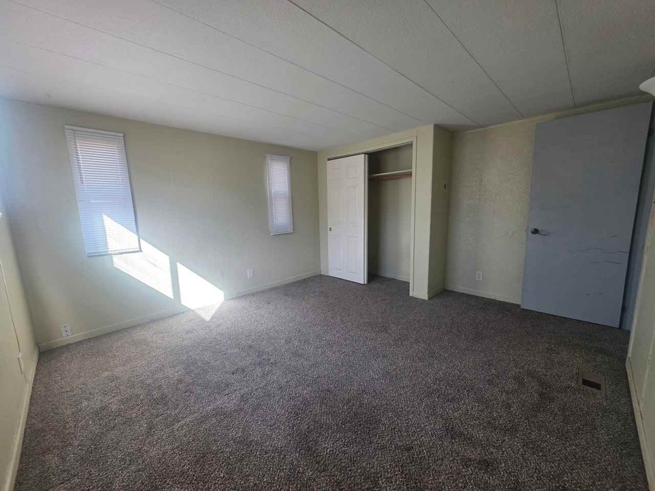 4001 E Denison Chattaroy Rd #8 - Photo 5 of 10