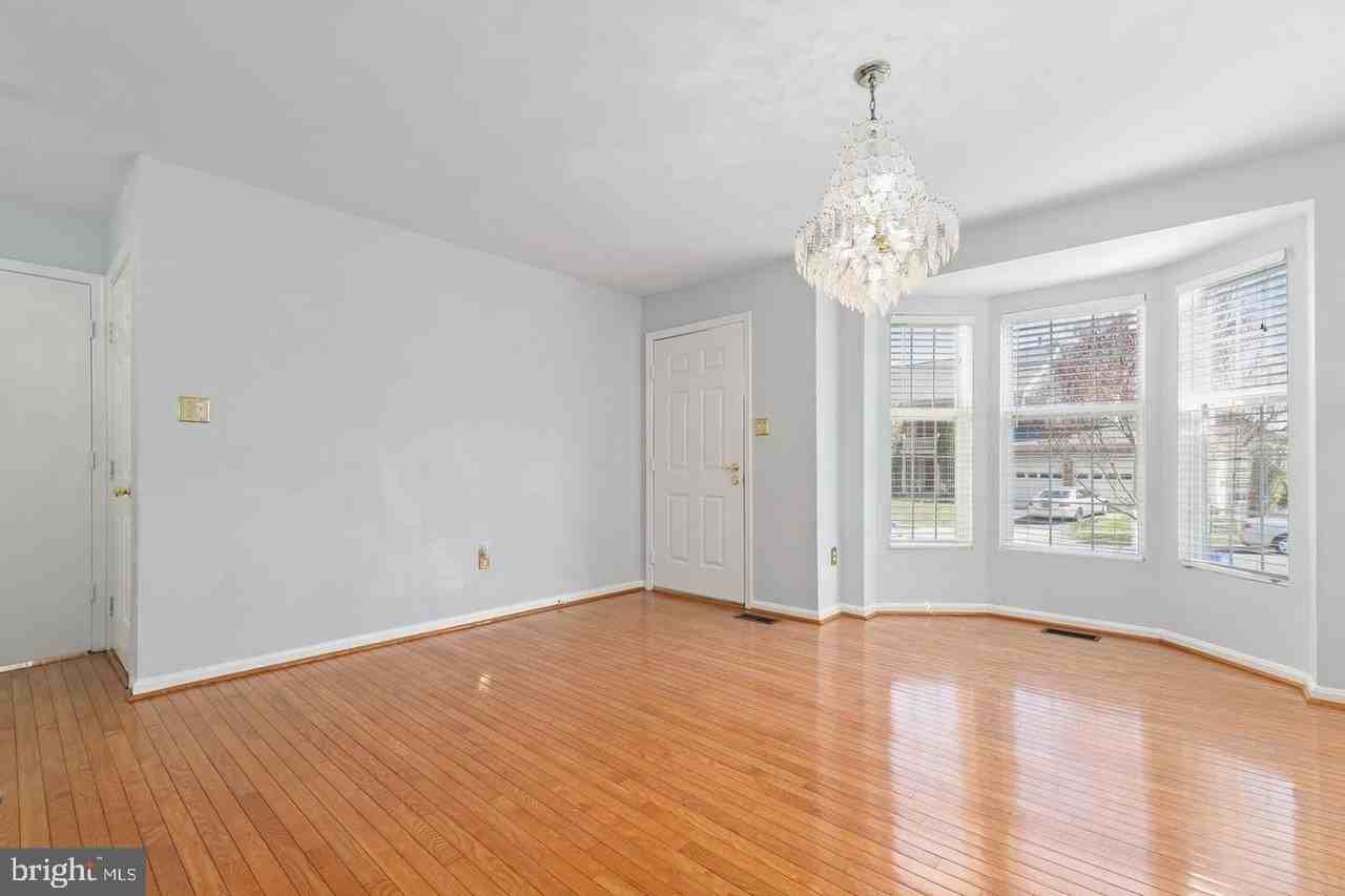 11420 Tulip Poplar Ter - Photo 5 of 41
