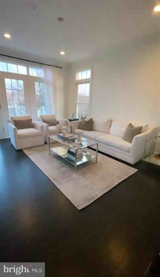 13535 Flowerfield Dr - Photo 7 of 17