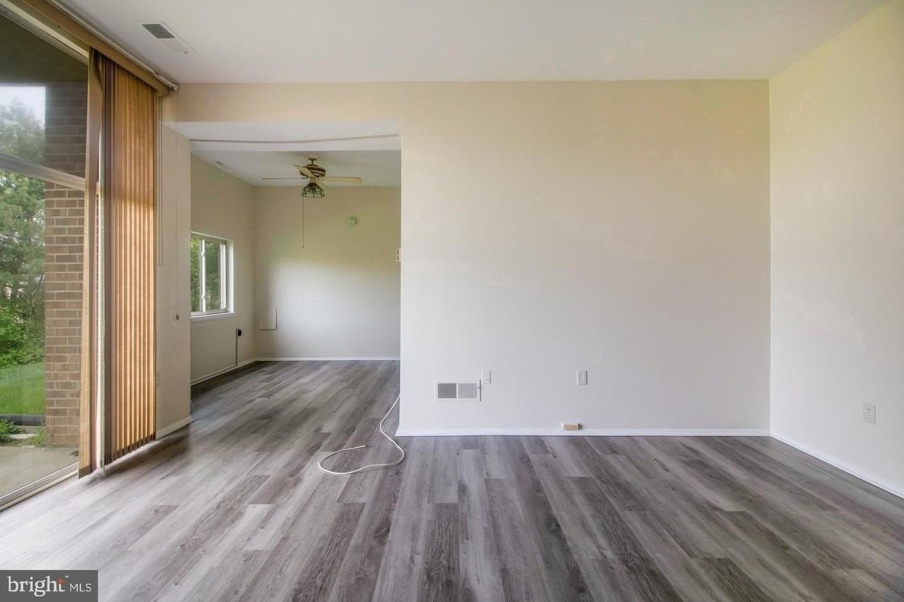 18730 Walkers Choice Rd #2 - Photo 2 of 47