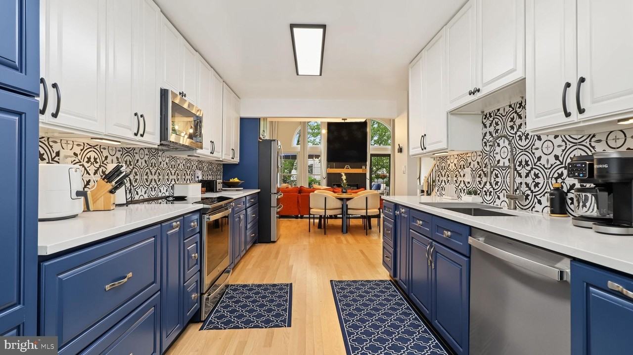 13407 Silver Moon Way - Photo 6 of 50