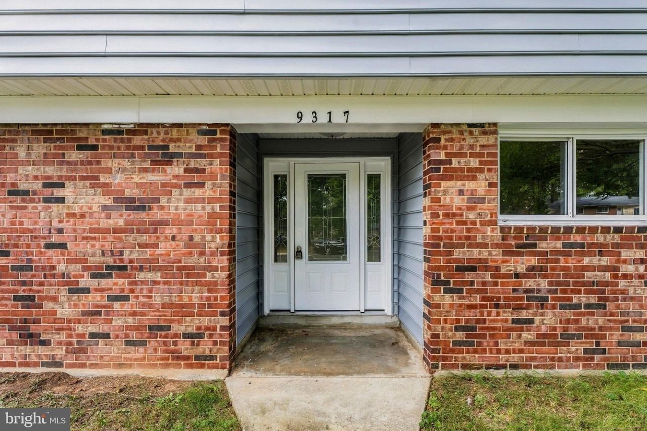 9317 Woodberry St - Photo 4 of 40