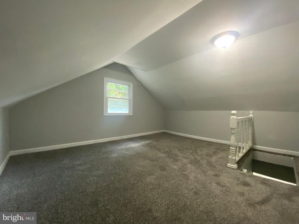 24 Chamber Ave - Photo 7 of 14