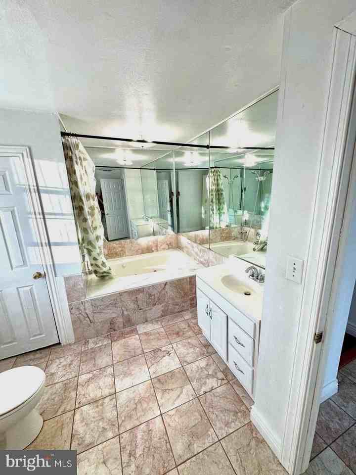 4517 Route 130 S - Photo 6 of 33