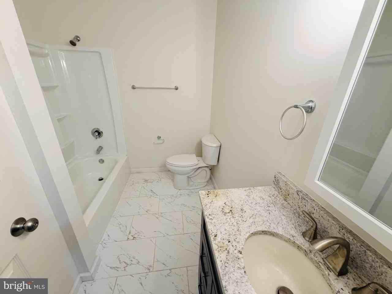 1193 Gershal Ave - Photo 6 of 13