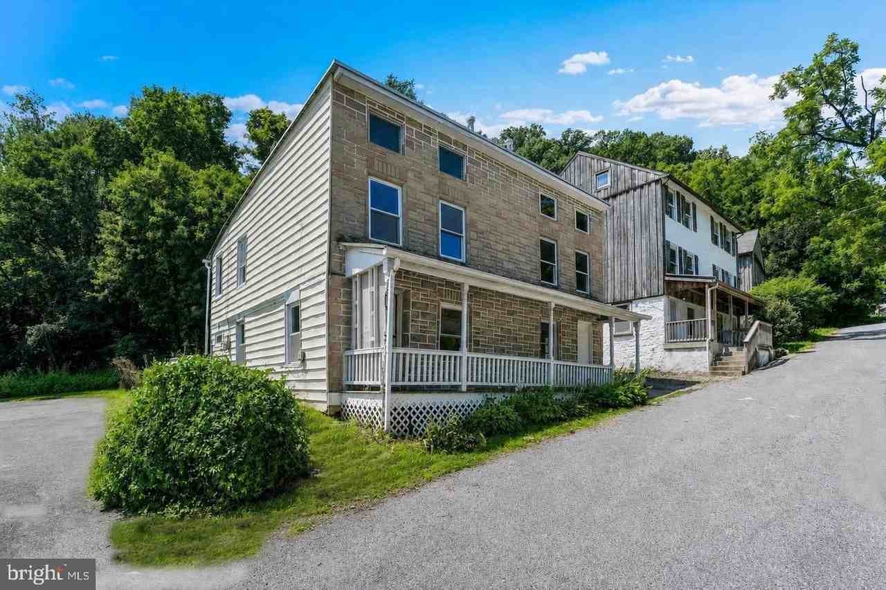 60 Irish Ln - Photo 2 of 50
