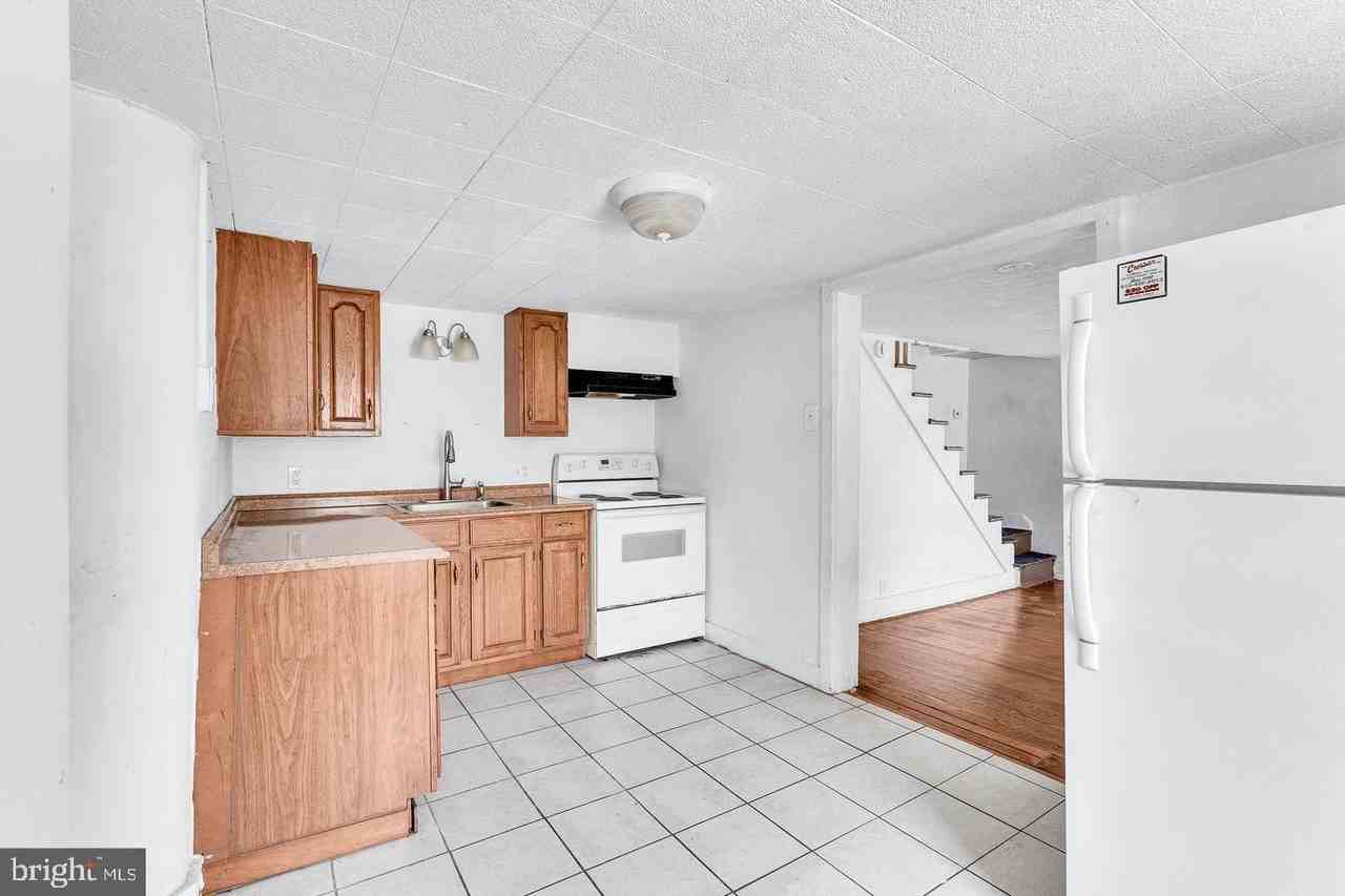 60 Irish Ln - Photo 6 of 50