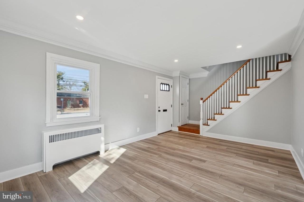 1230 Macdade Blvd - Photo 3 of 16