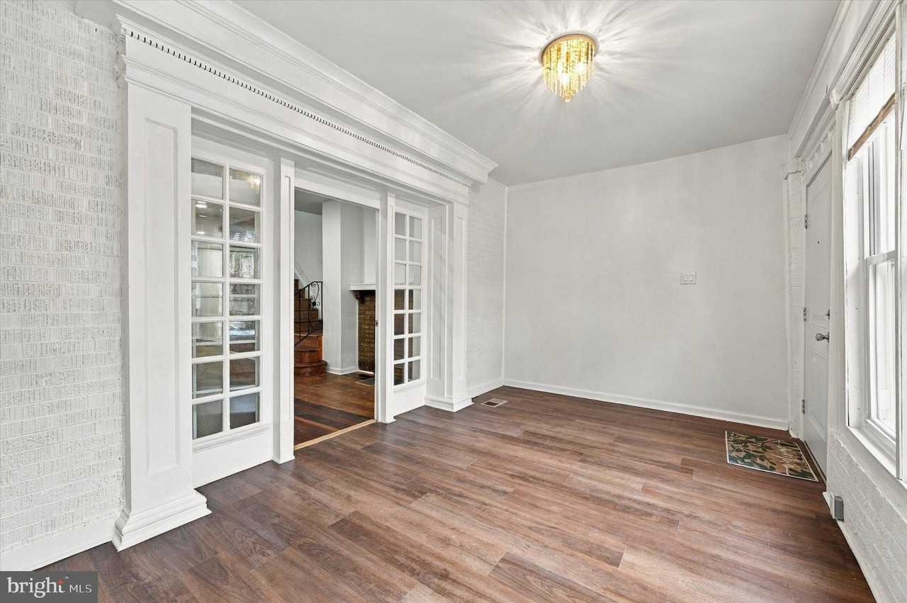 6157 Lebanon Ave - Photo 3 of 25