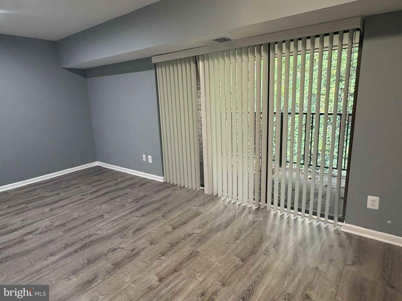 11631 Stoneview Sq #21C - Photo 2 of 13