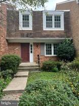 8915 Grandstaff Ct - Photo 1 of 1