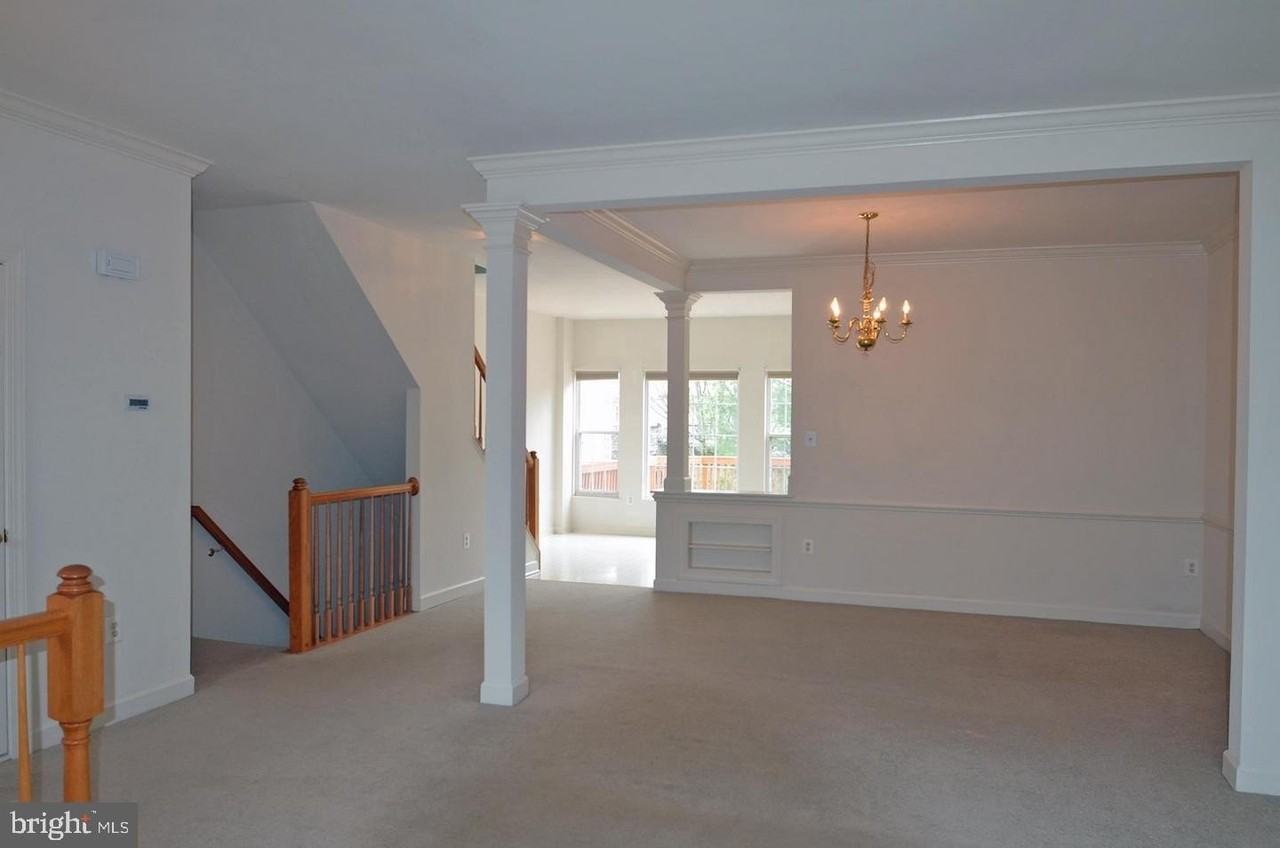 14243 Glade Spring Dr - Photo 5 of 21
