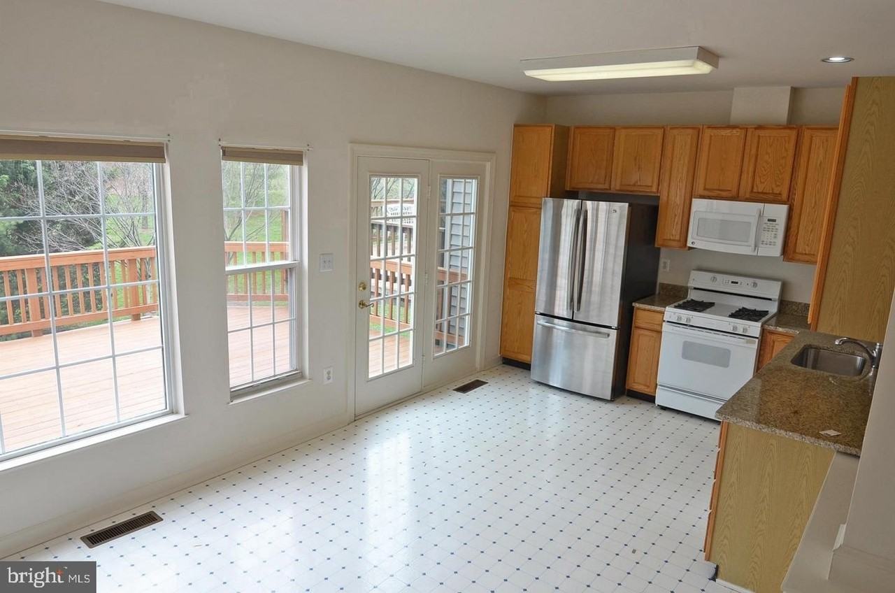 14243 Glade Spring Dr - Photo 7 of 21