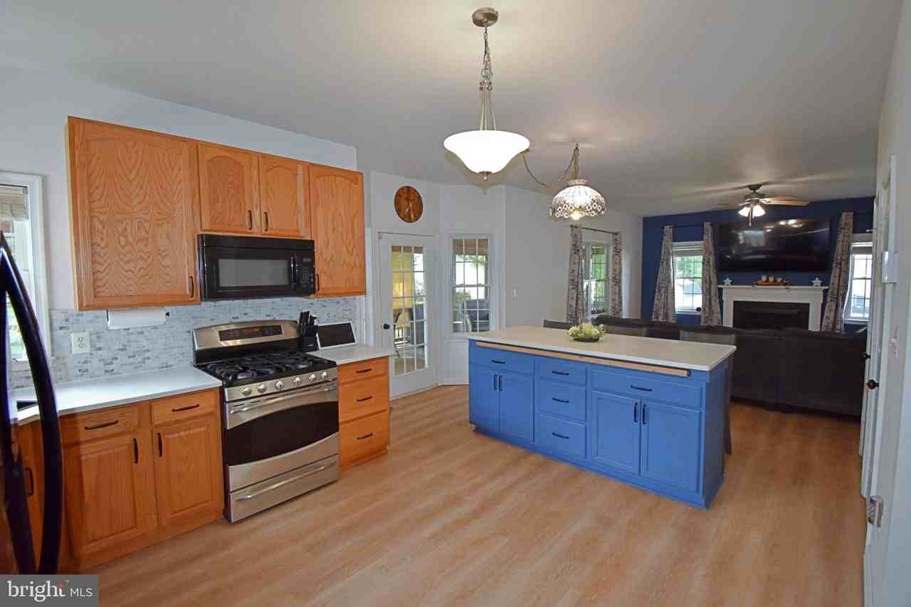 34 Ashcroft Dr - Photo 7 of 49
